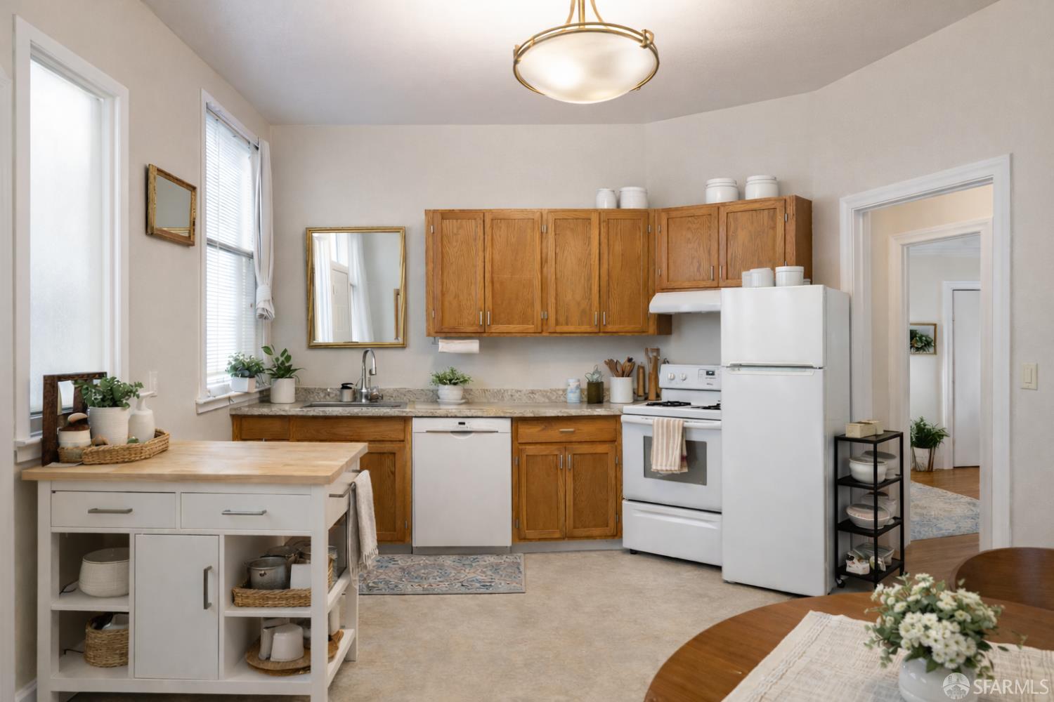 1215-1217 3rd Avenue