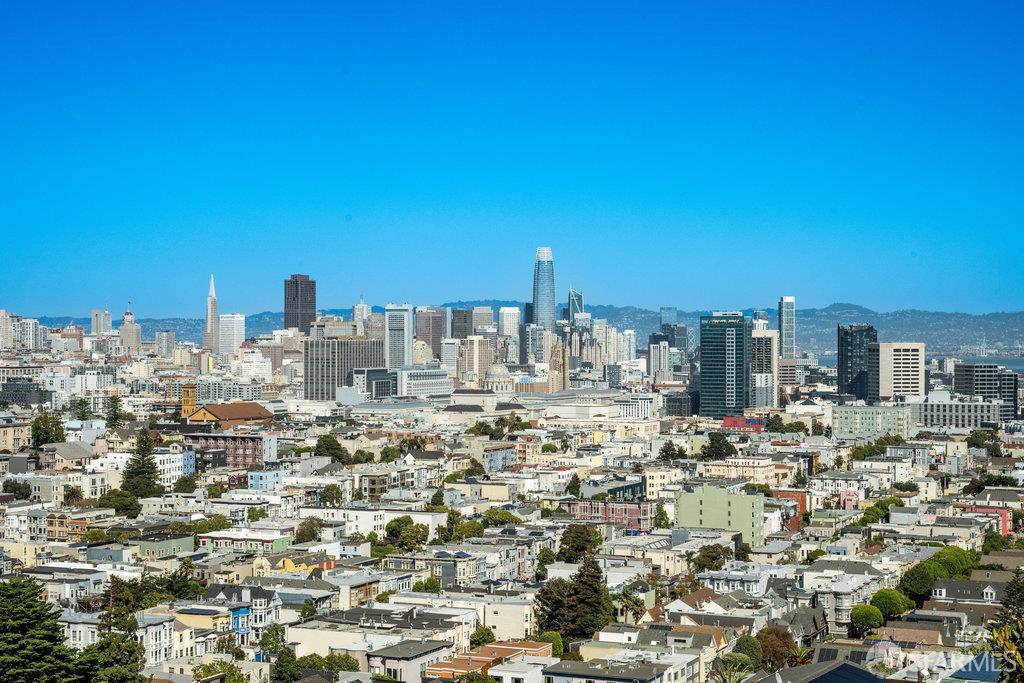 171-73 Buena Vista Avenue