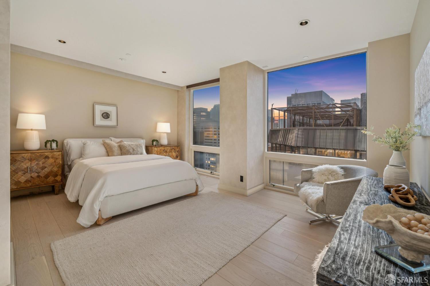 611 Washington Street # 2306