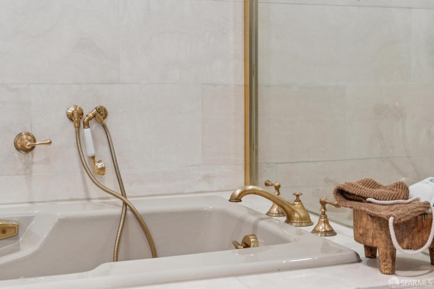 611 Washington Street # 2306