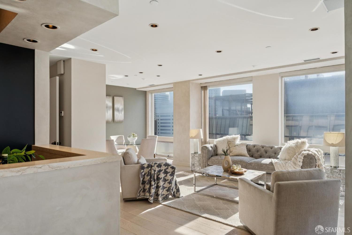 611 Washington Street # 2306