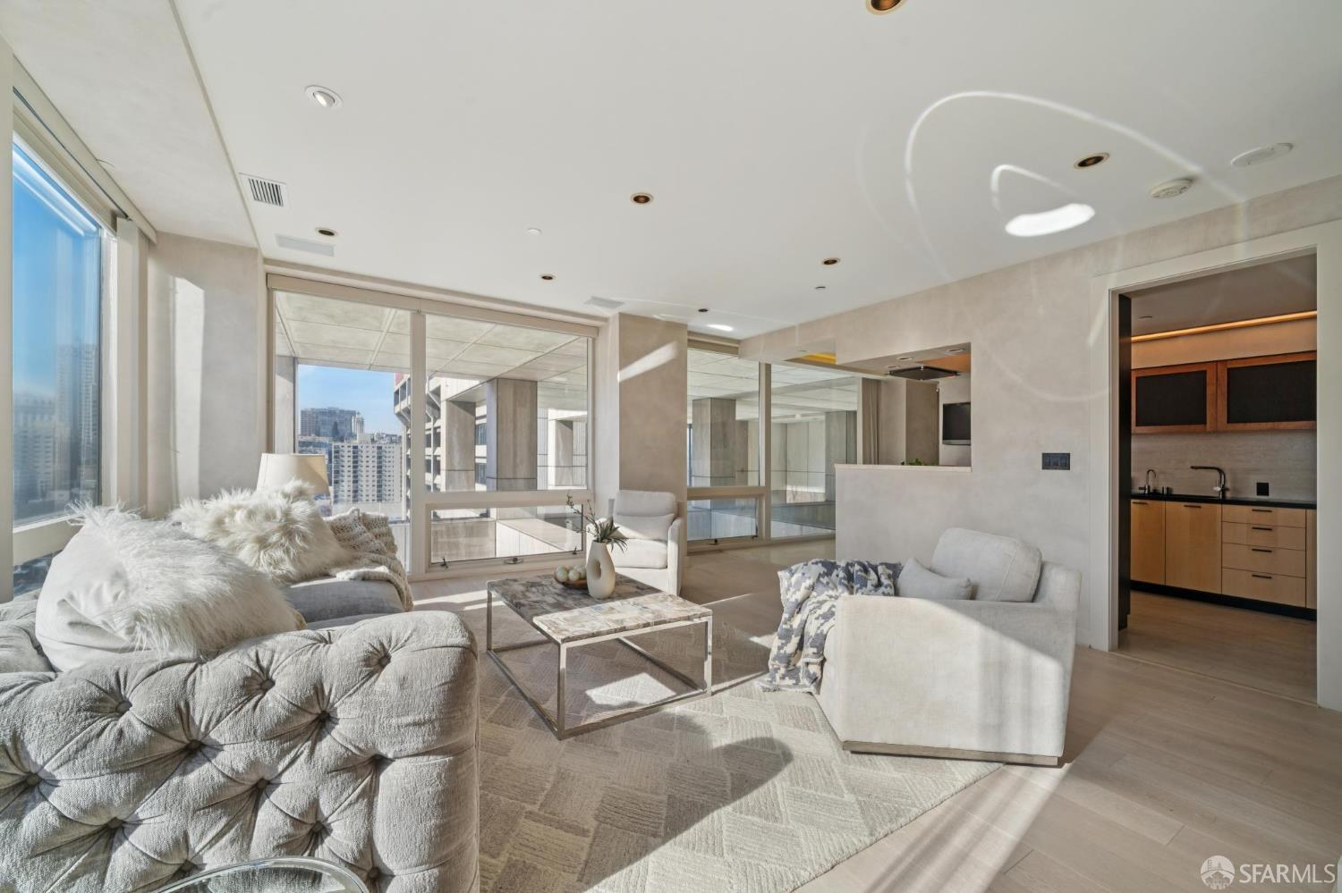 611 Washington Street # 2306