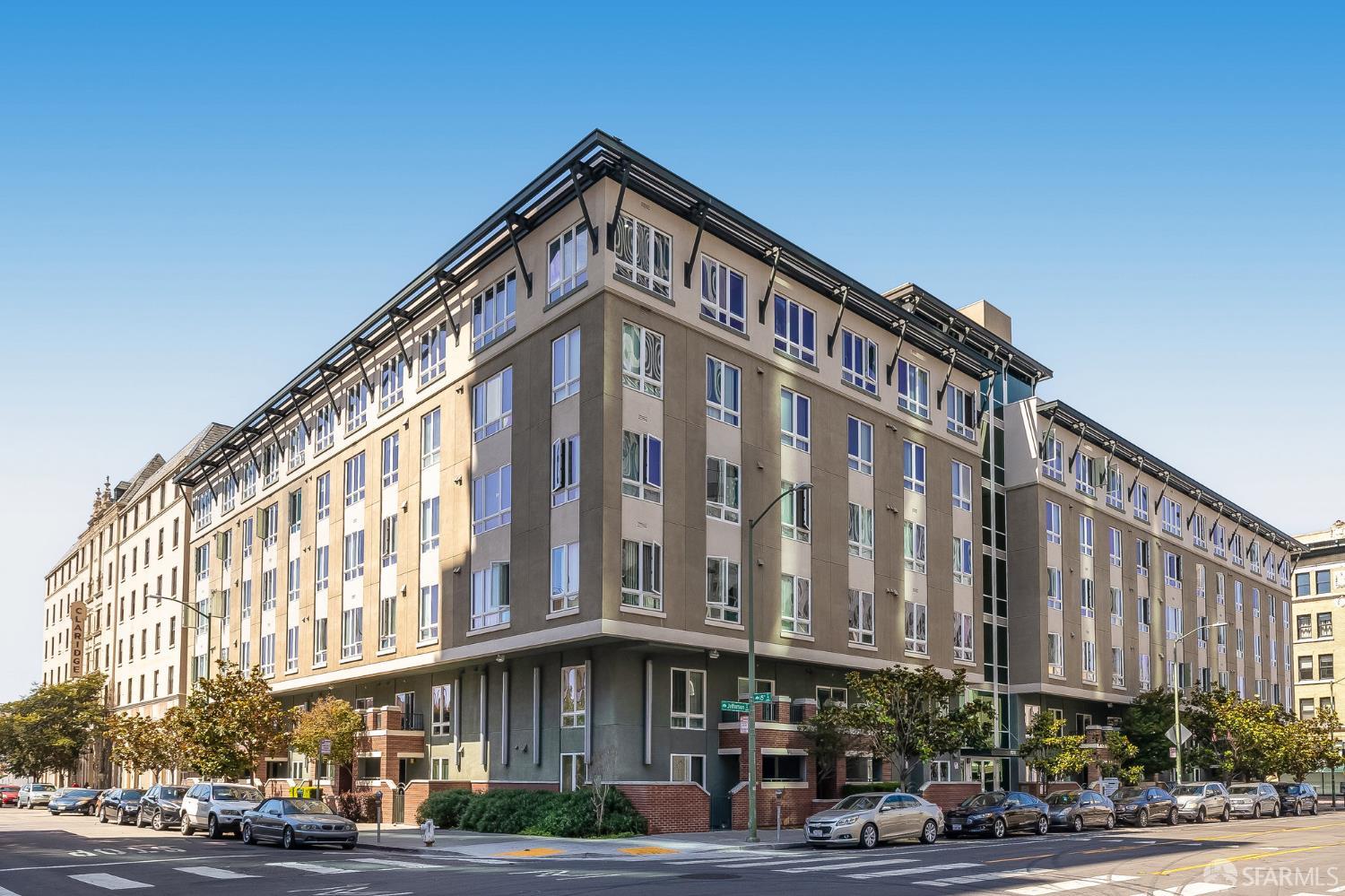 1511 Jefferson Street Unit: PH7