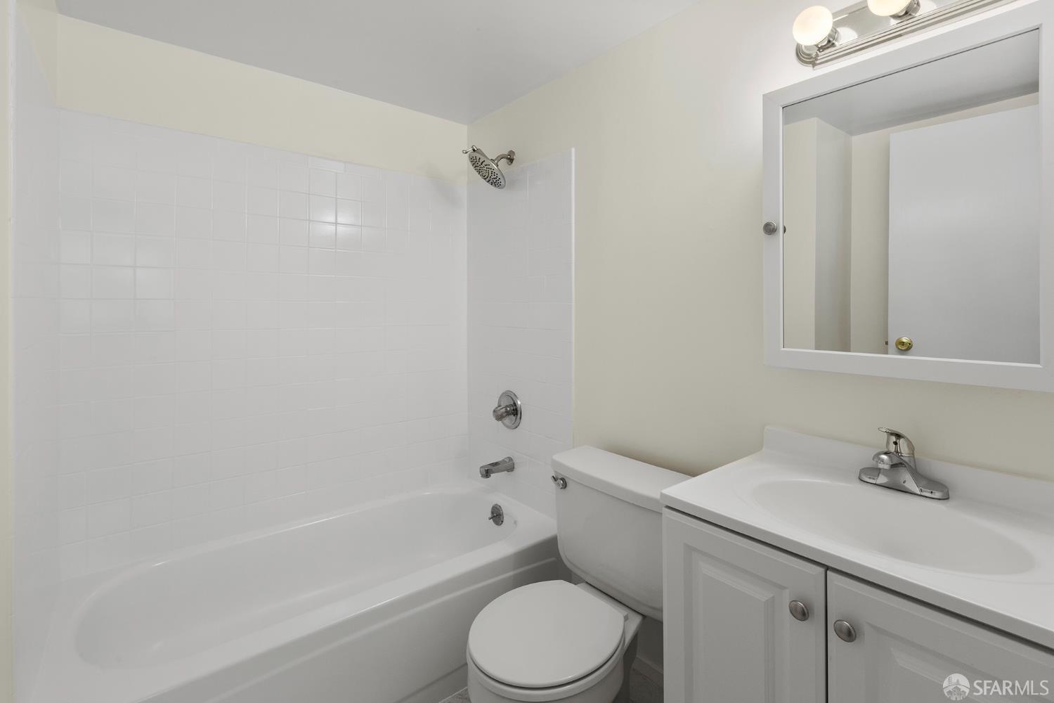 1231-1233 4th Avenue