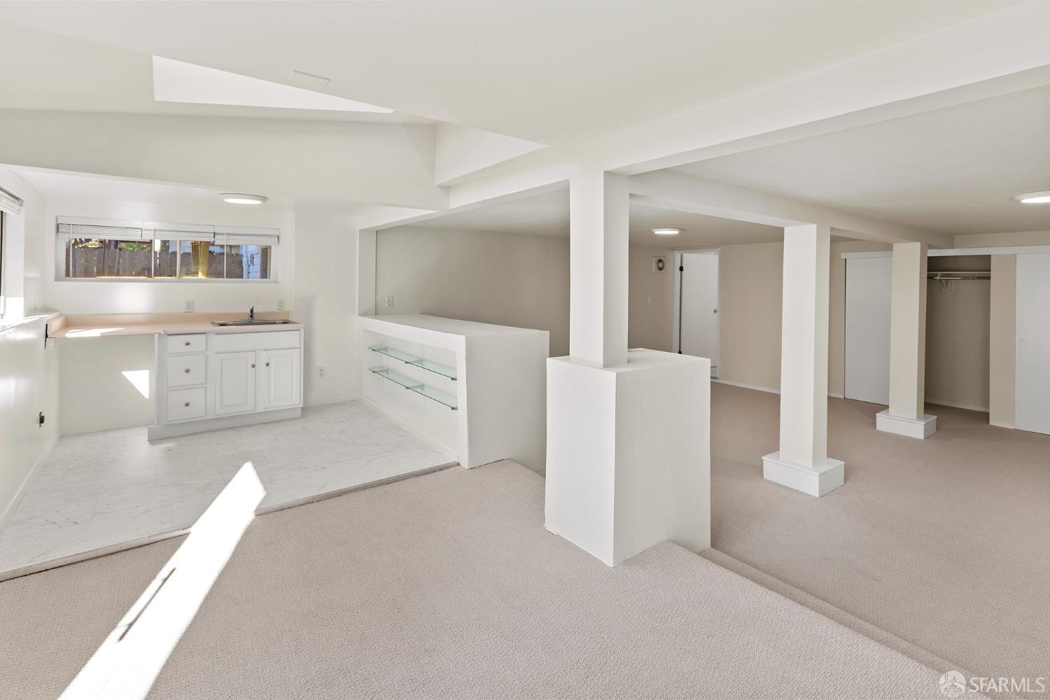 1231-1233 4th Avenue