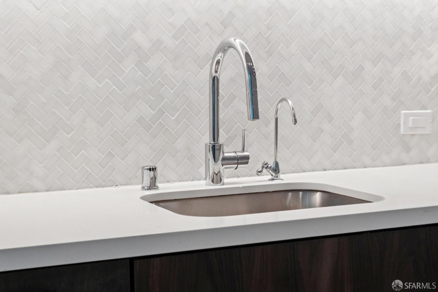 1288 Howard Street # 317