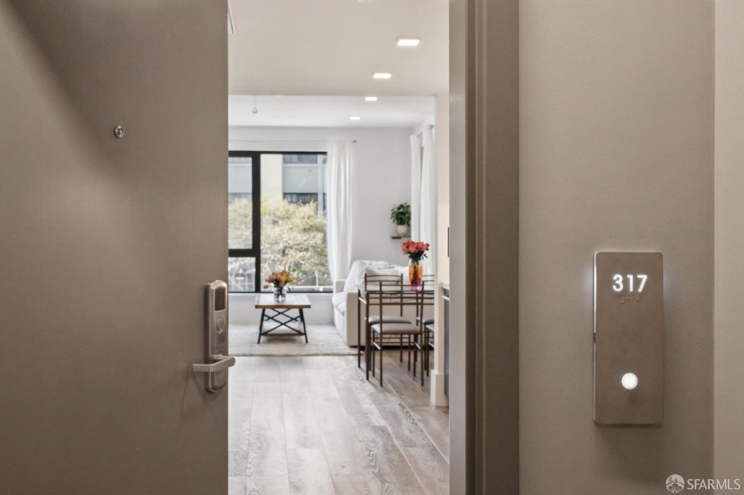 1288 Howard Street # 317