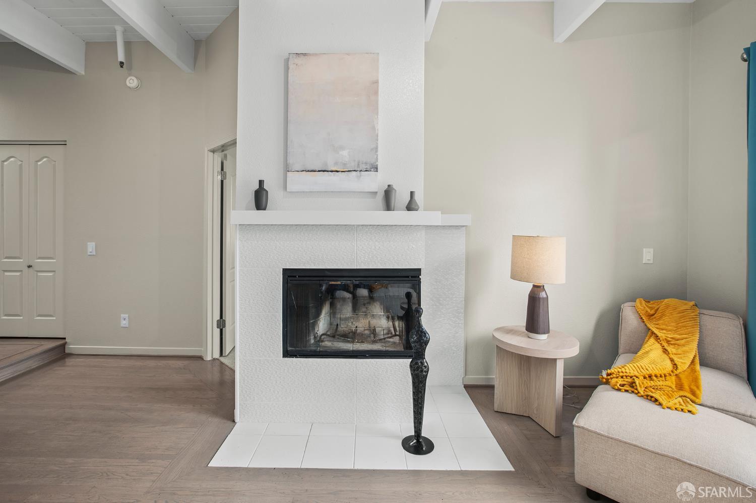 1960 Hayes Street # 13