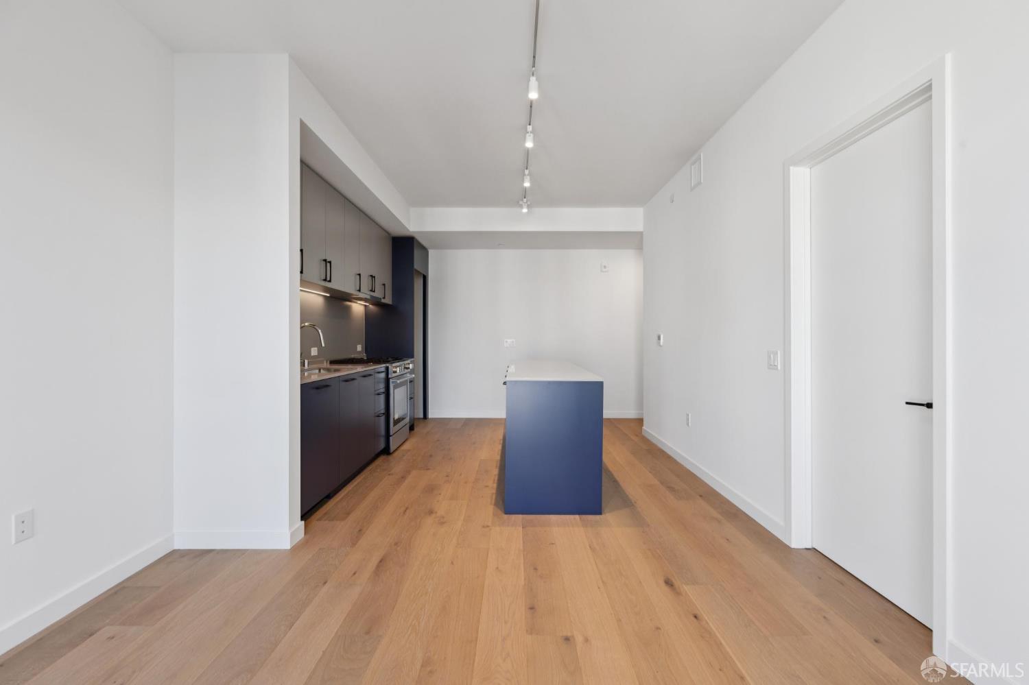988 Harrison Street Unit: YK6