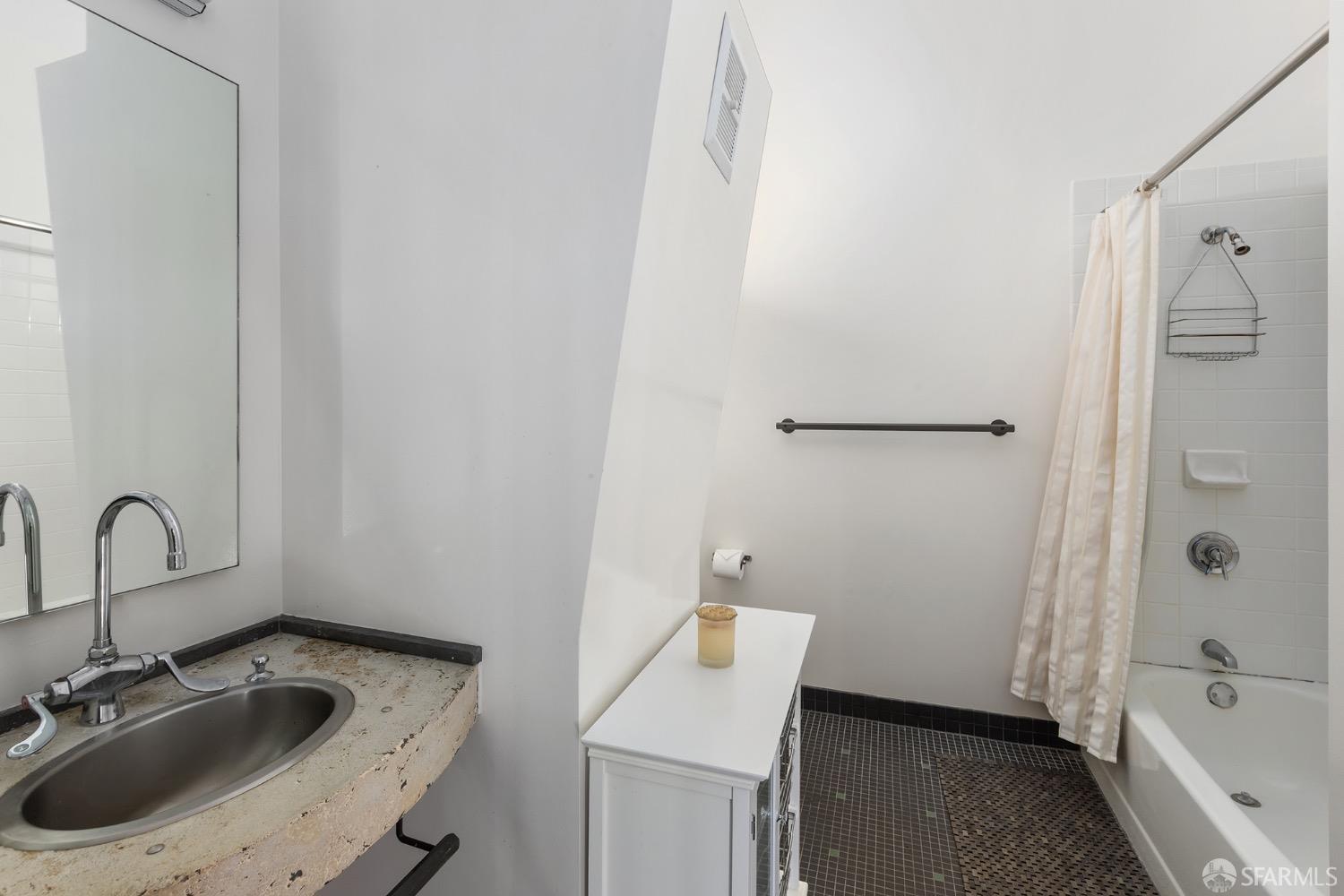 461 2nd Street # 228C