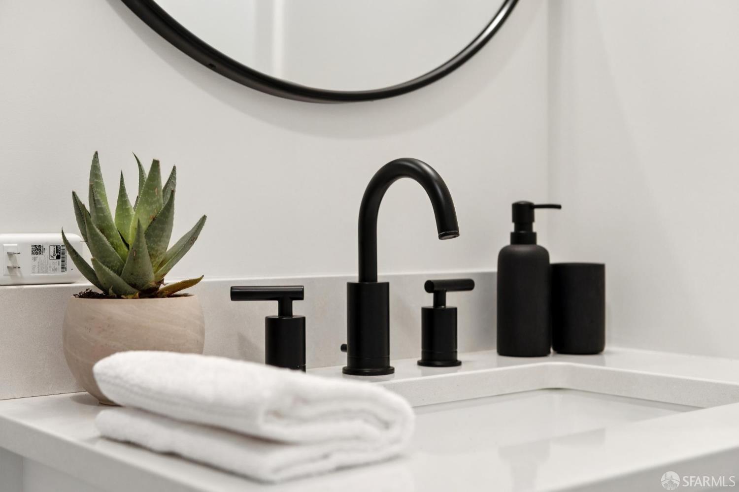 2295 Vallejo Street # 409