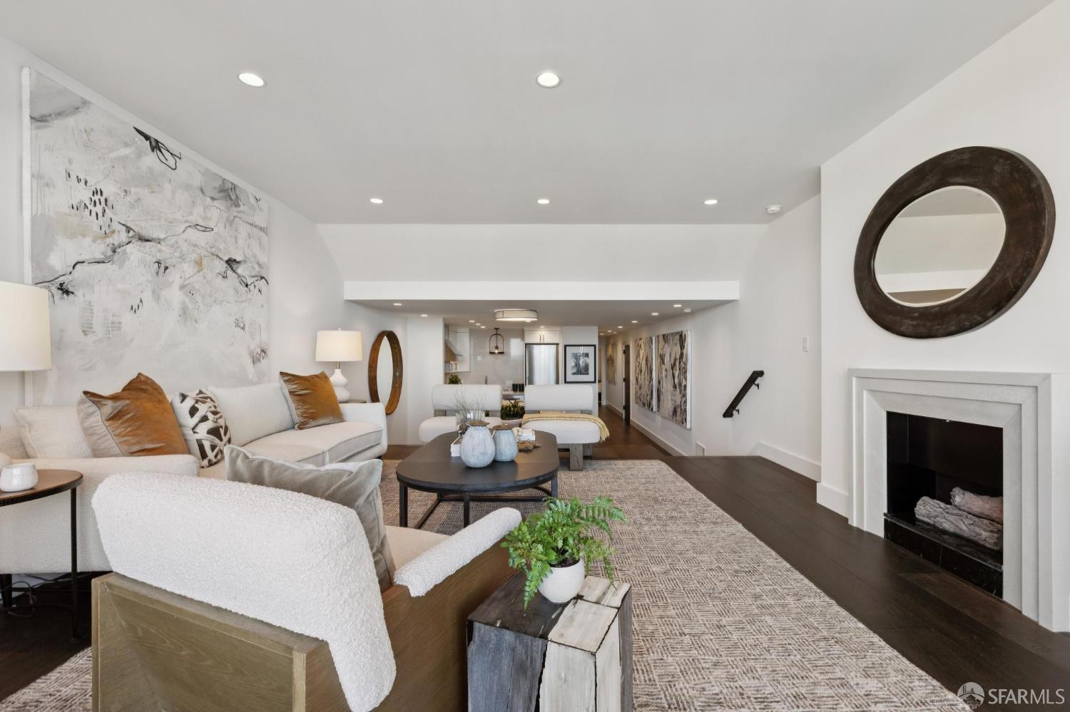 2295 Vallejo Street # 409