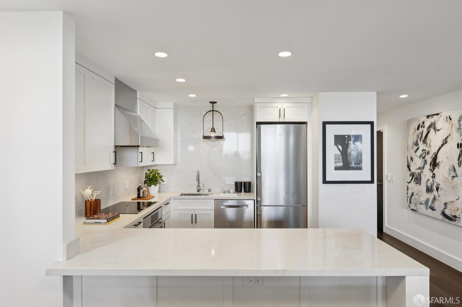 2295 Vallejo Street # 409