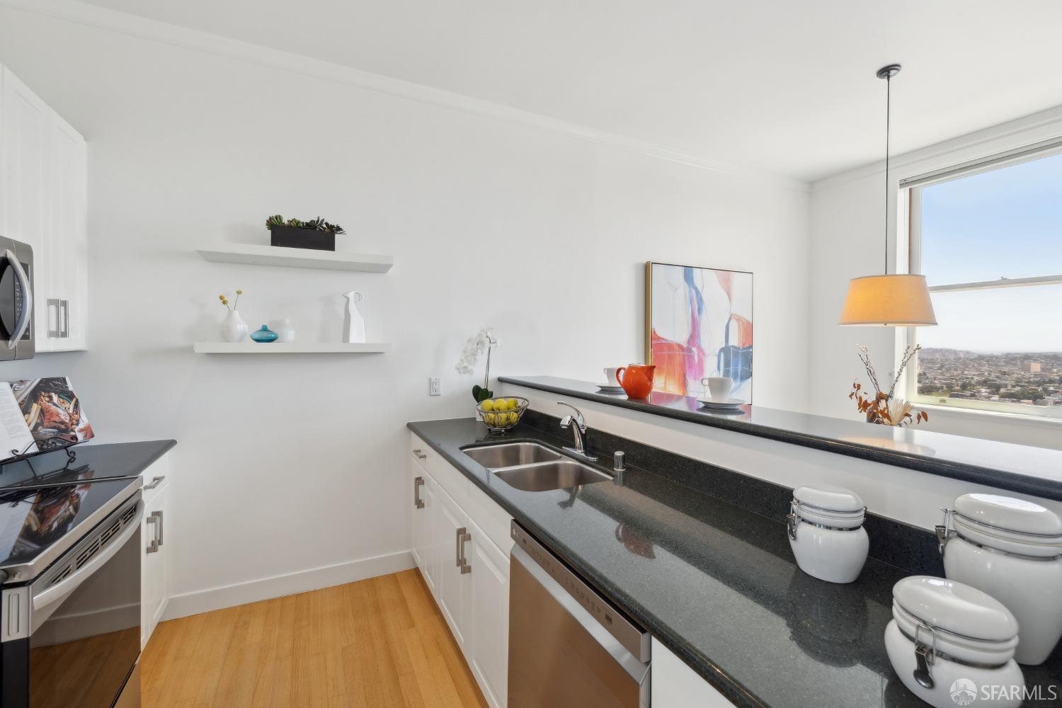355 Buena Vista E Avenue # 605W