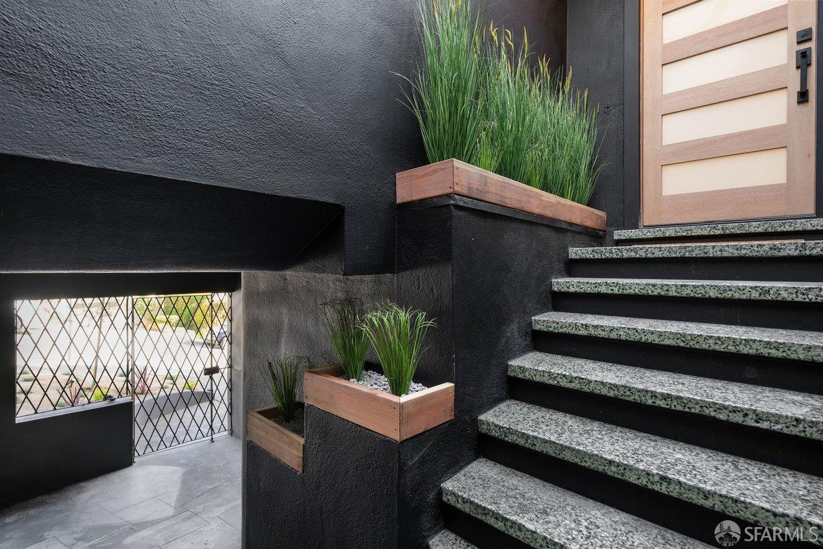 511 Gennessee Street