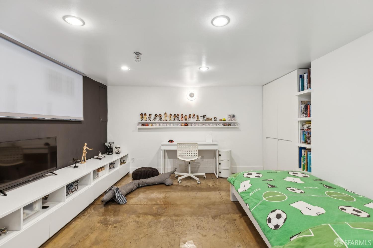 461 2nd Street # T558