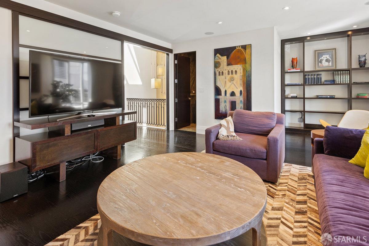 720 Clementina Street