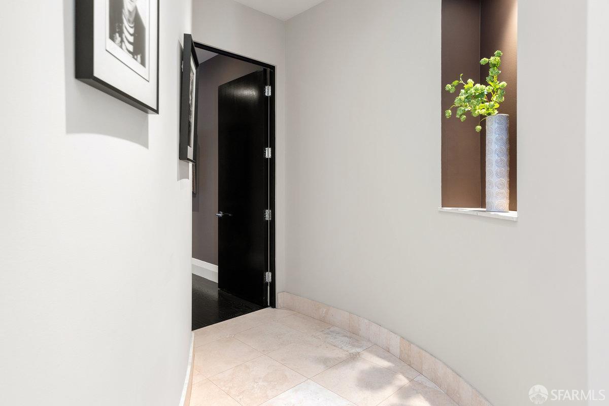 720 Clementina Street