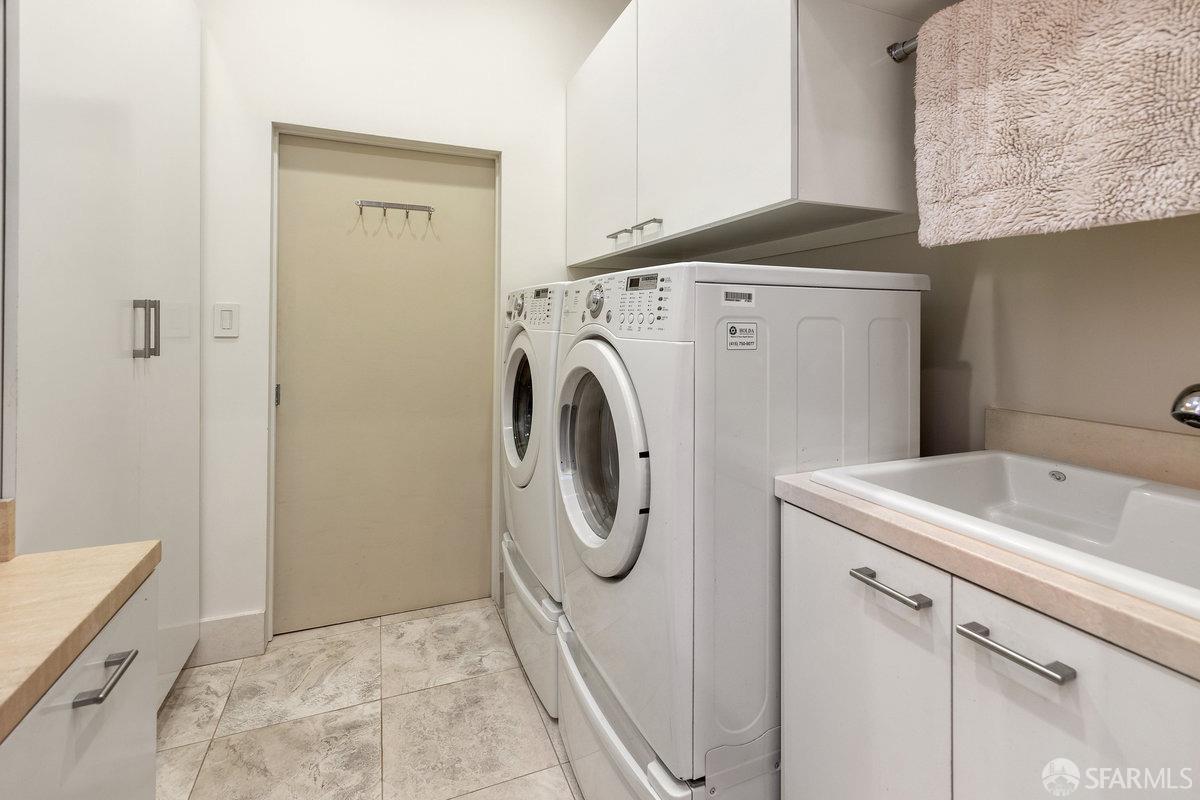 720 Clementina Street