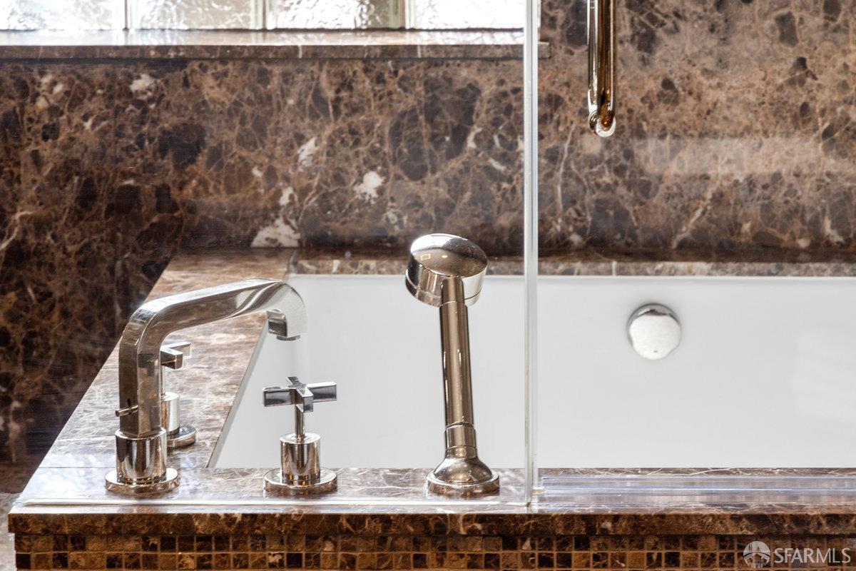 720 Clementina Street