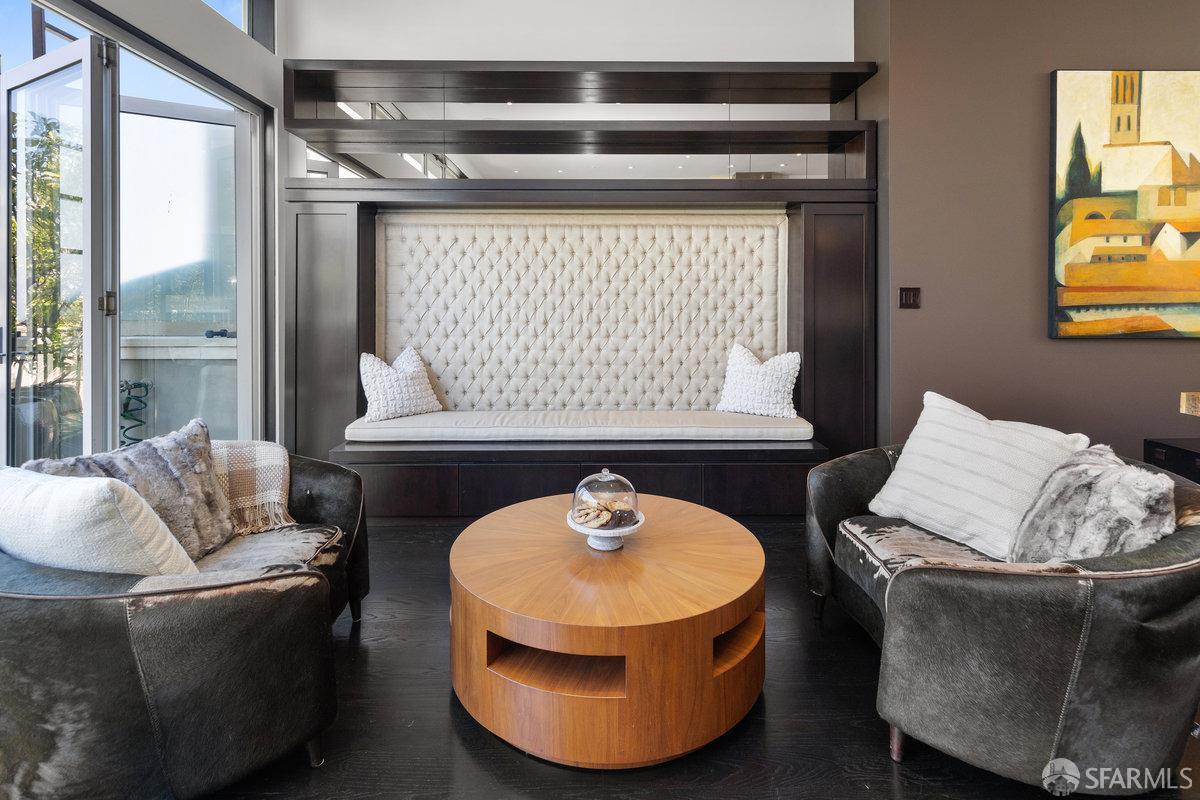 720 Clementina Street