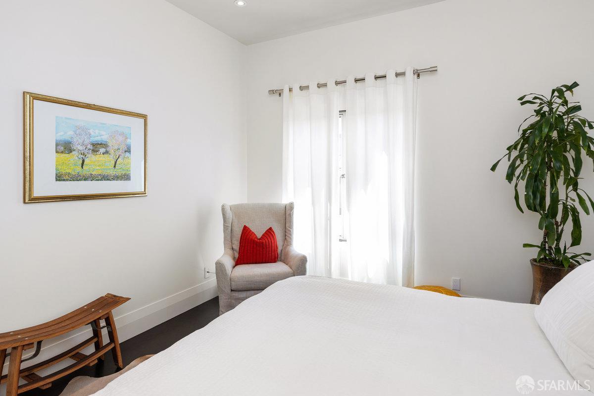 720 Clementina Street