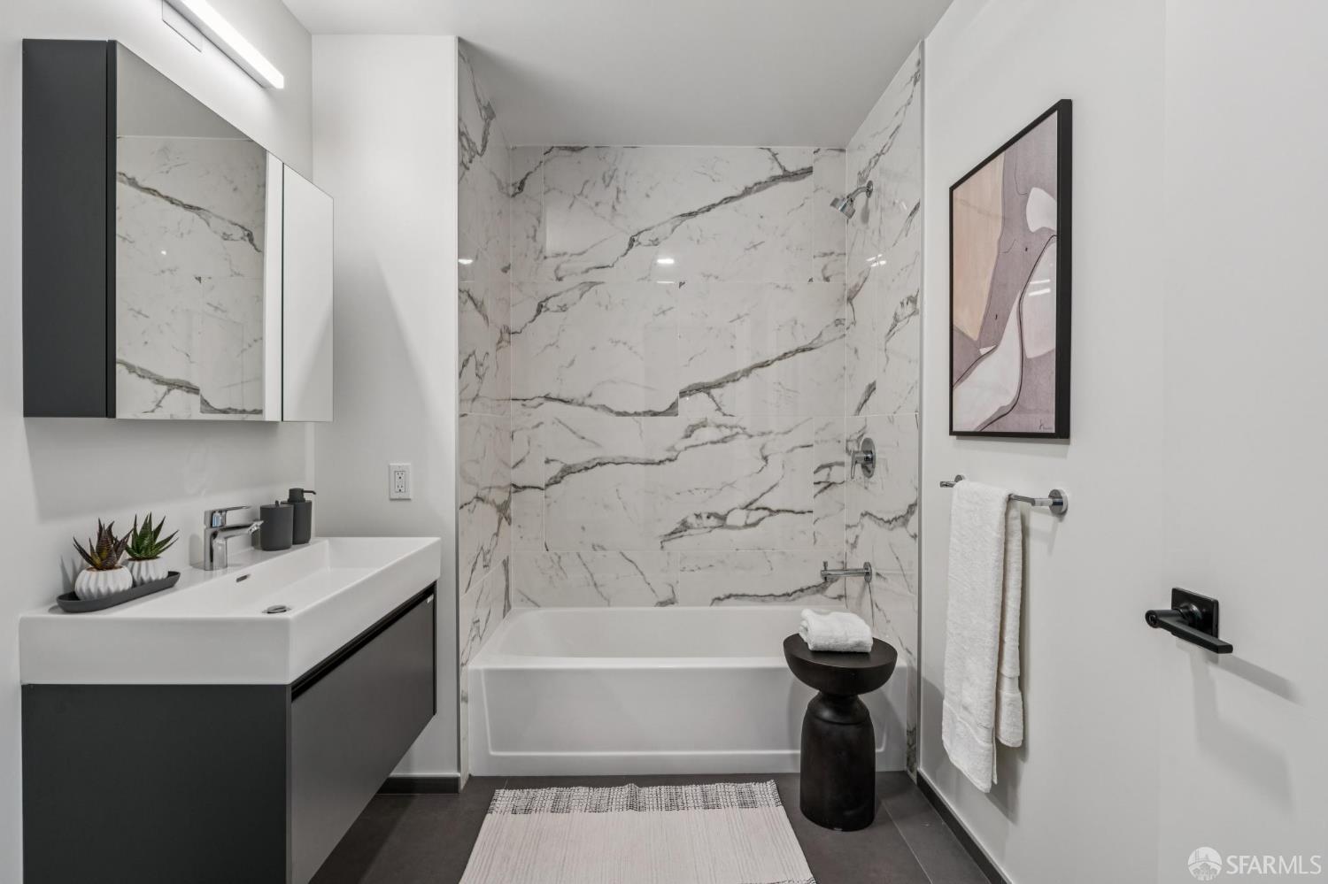 988 Harrison Street Unit: JR6