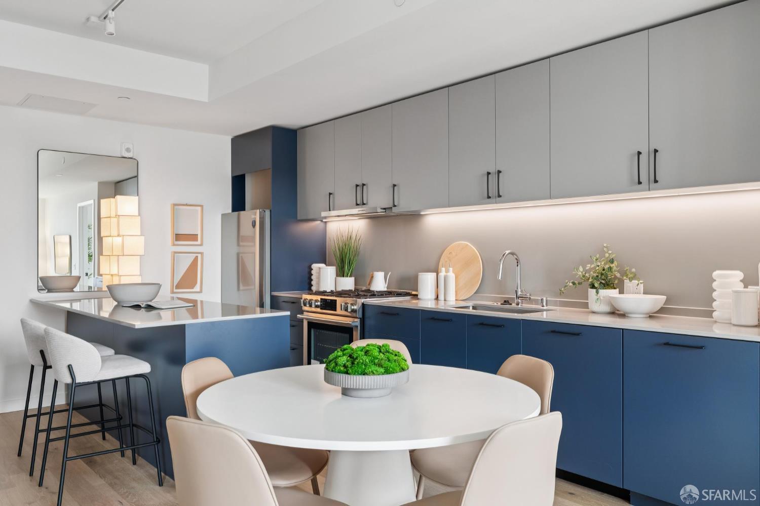 988 Harrison Street Unit: SC8