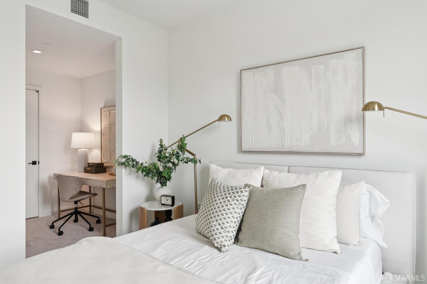 988 Harrison Street Unit: SC8