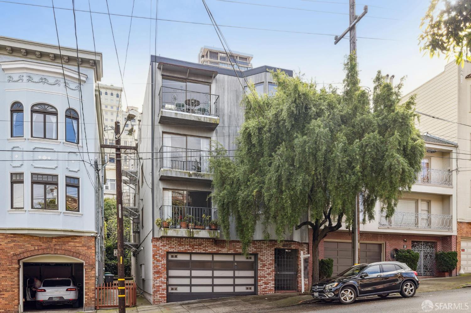 935 Filbert Street # 3