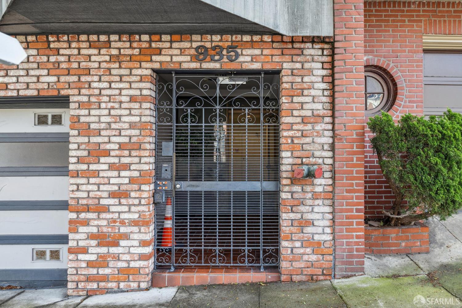 935 Filbert Street # 3