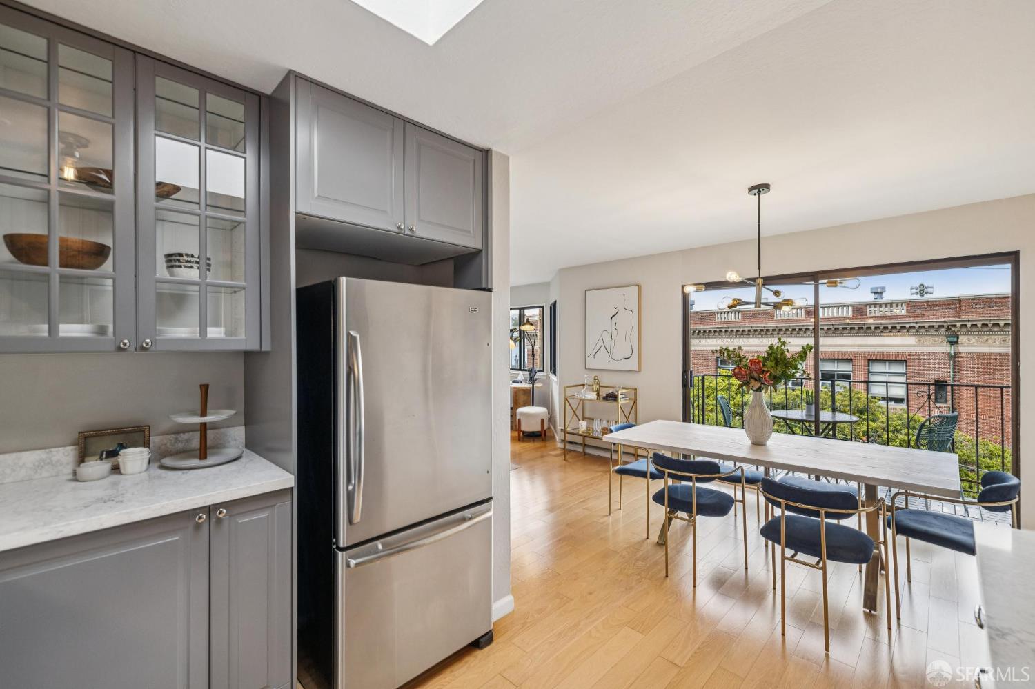 935 Filbert Street # 3