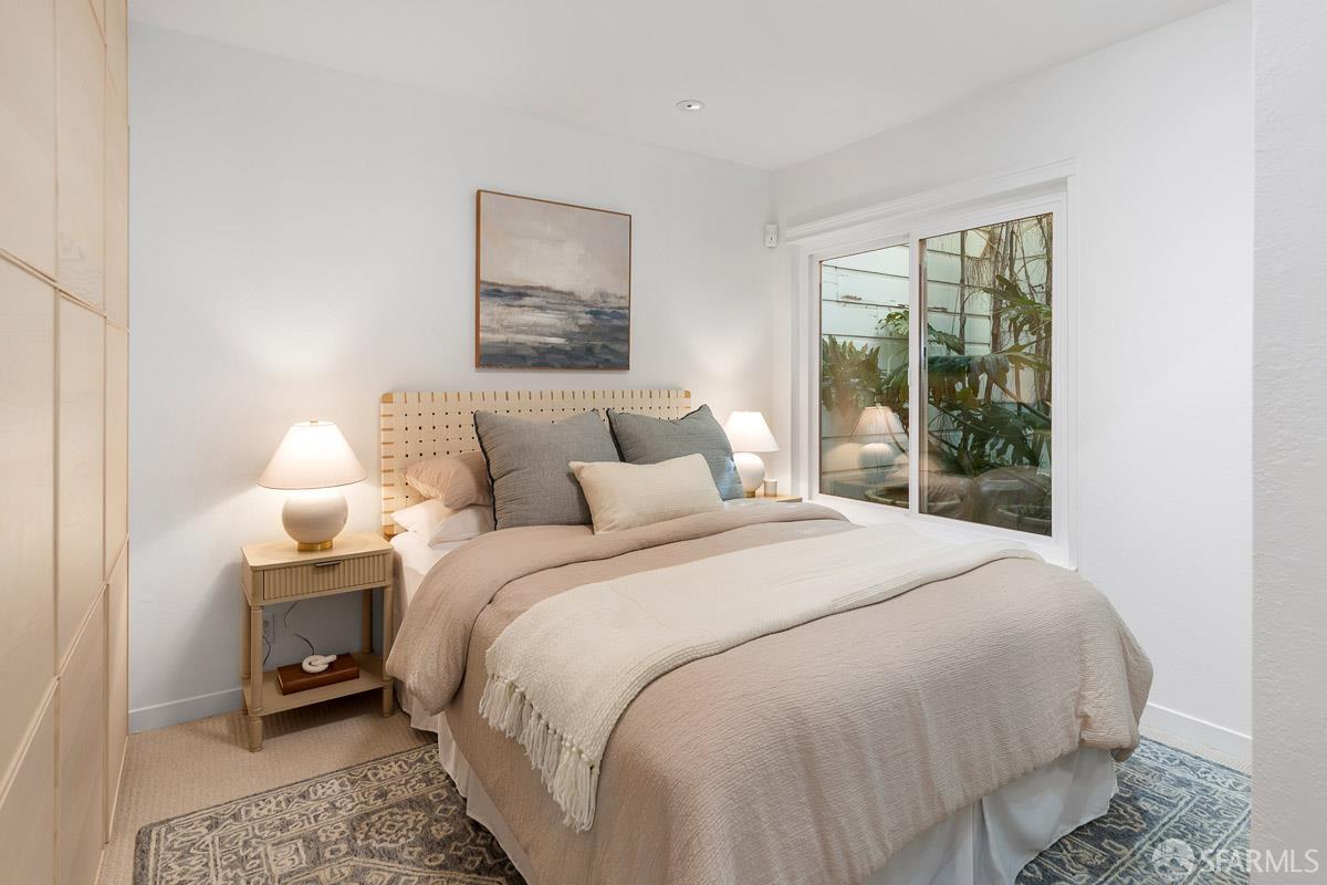 544 Waller Street # 2