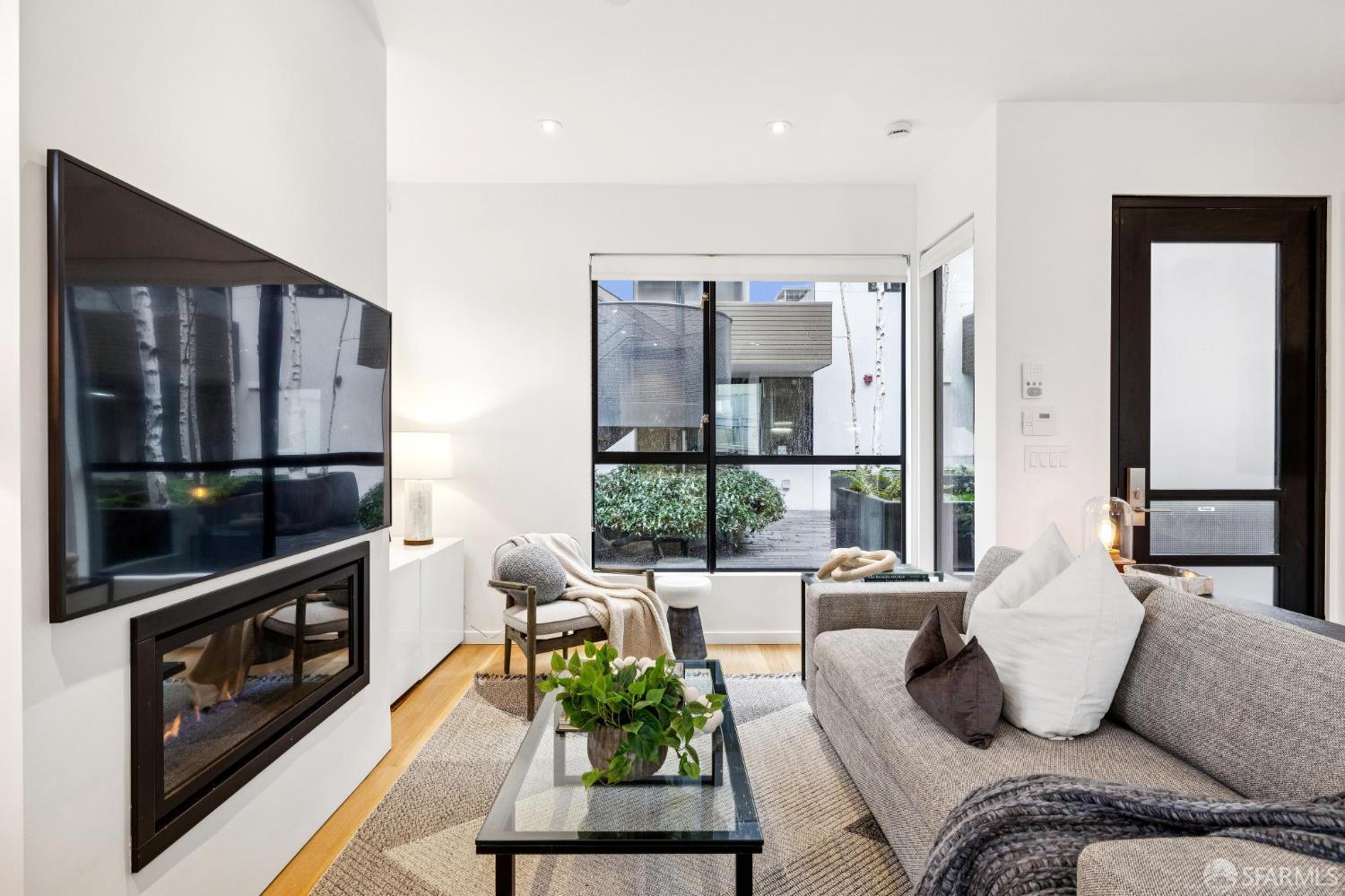 3500 19th Street # 209