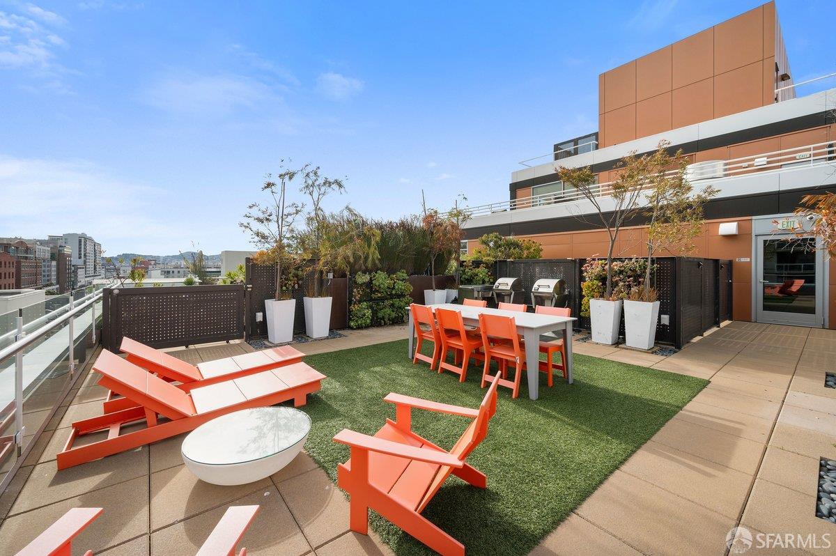 72 Townsend Street # 501