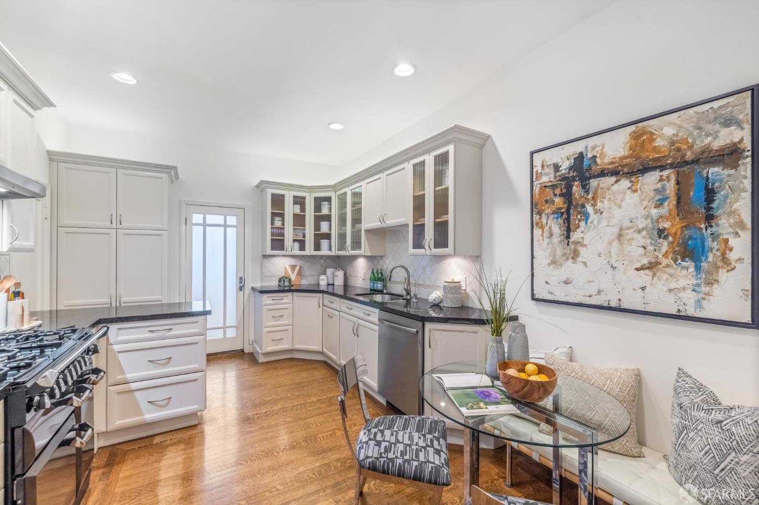 1262 Sacramento Street