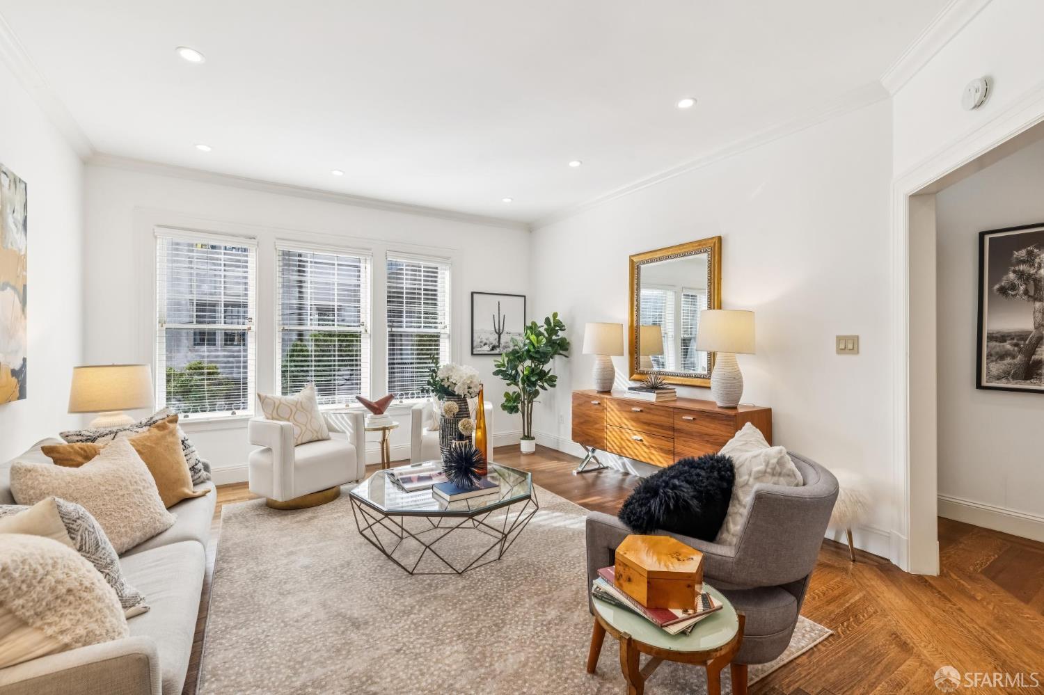 1262 Sacramento Street