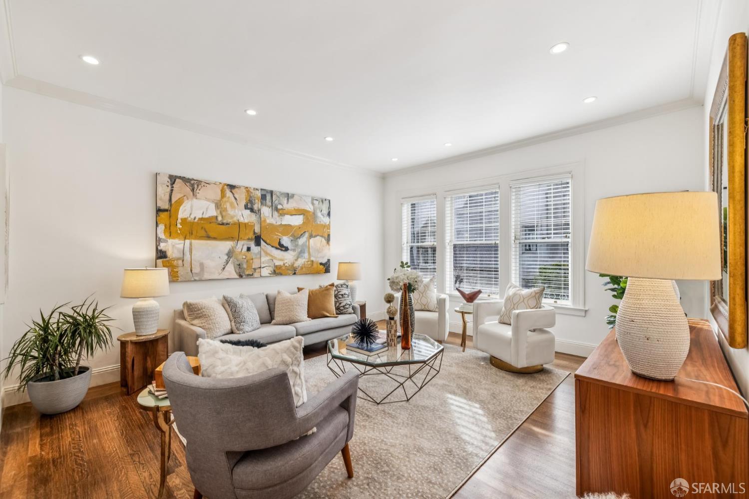 1262 Sacramento Street