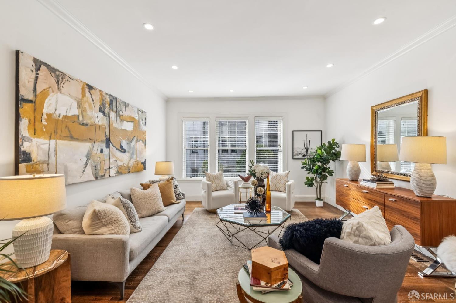 1262 Sacramento Street