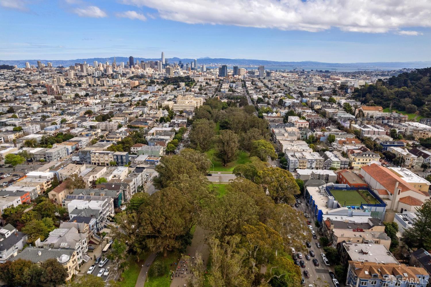 1651-1655 Oak Street