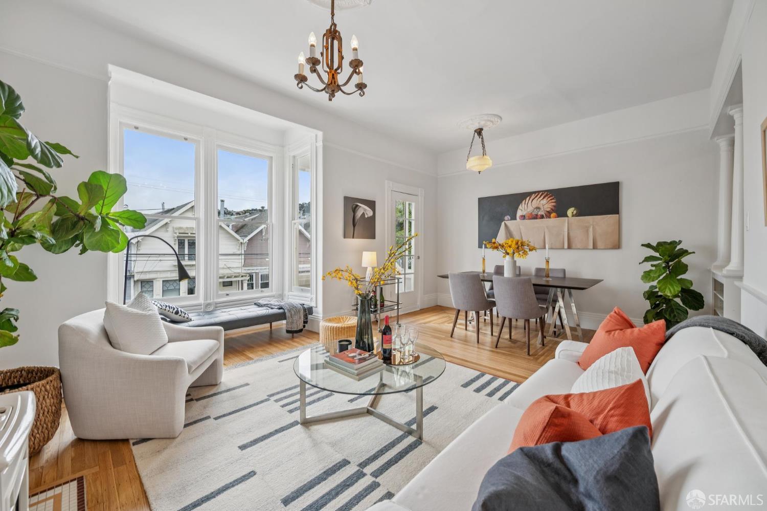 606 Elizabeth Street Unit: 1/2