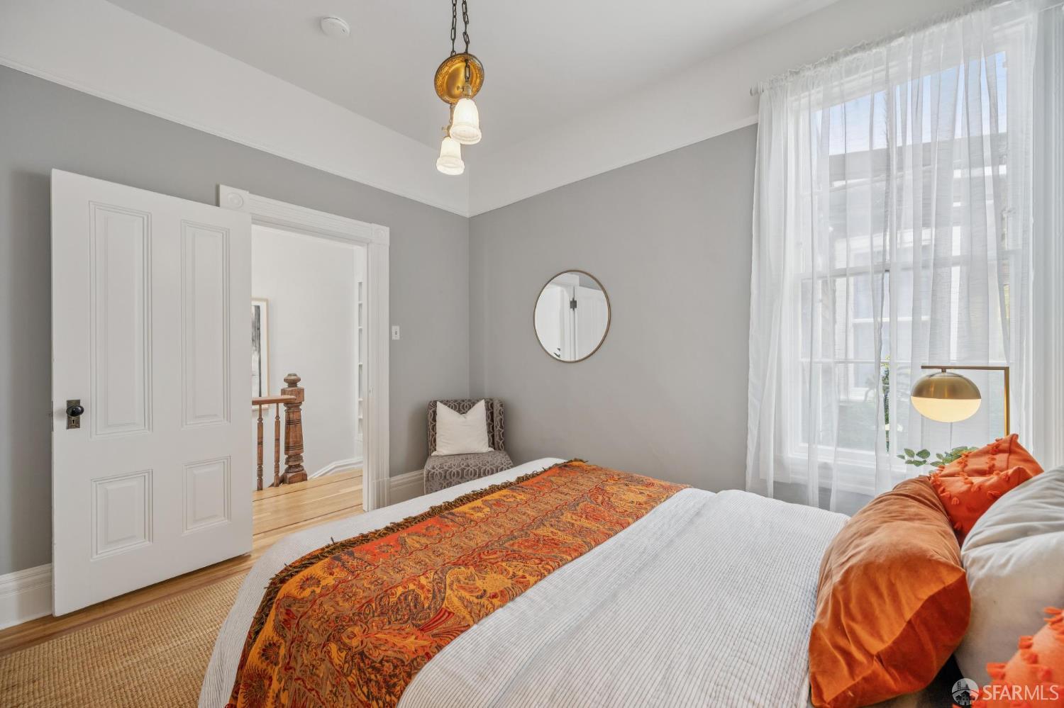 606 Elizabeth Street Unit: 1/2