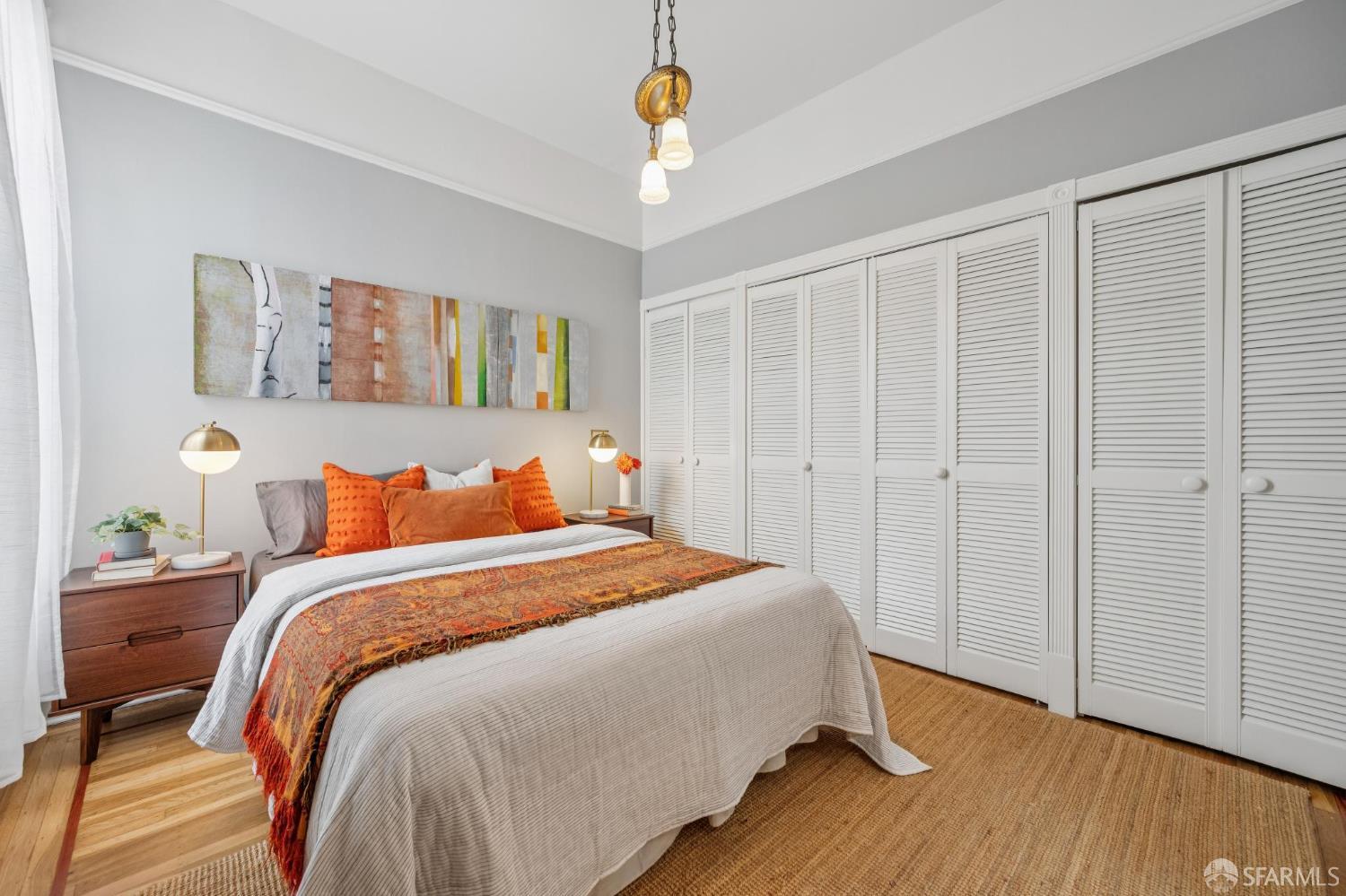 606 Elizabeth Street Unit: 1/2