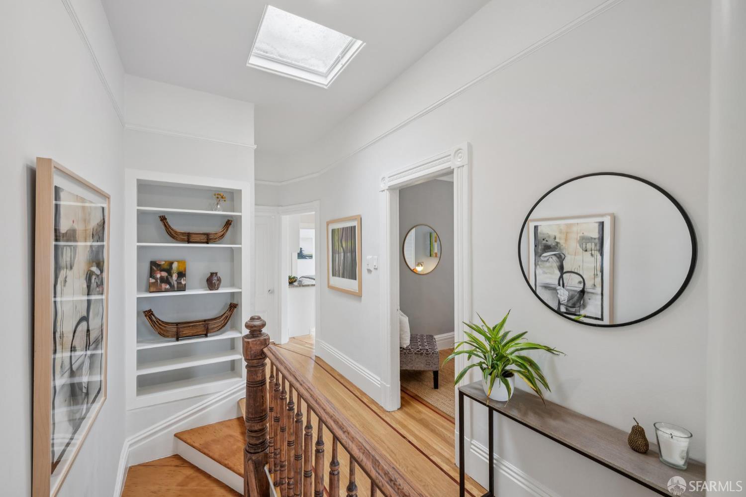 606 Elizabeth Street Unit: 1/2