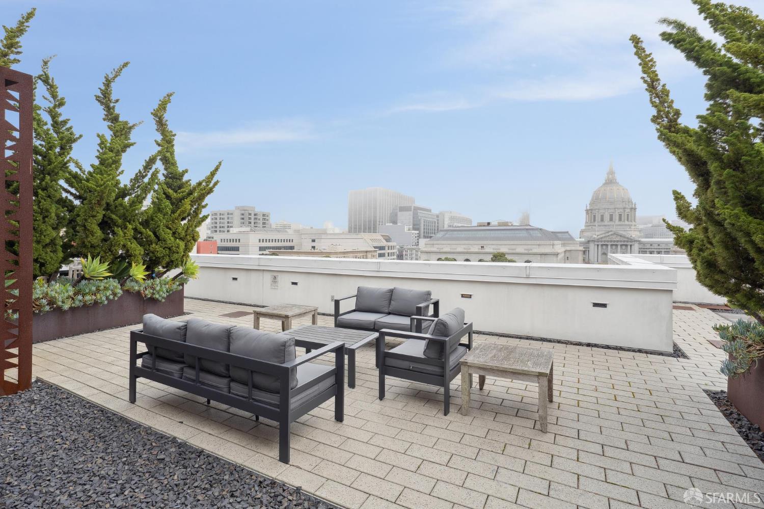 388 Fulton Street # 204