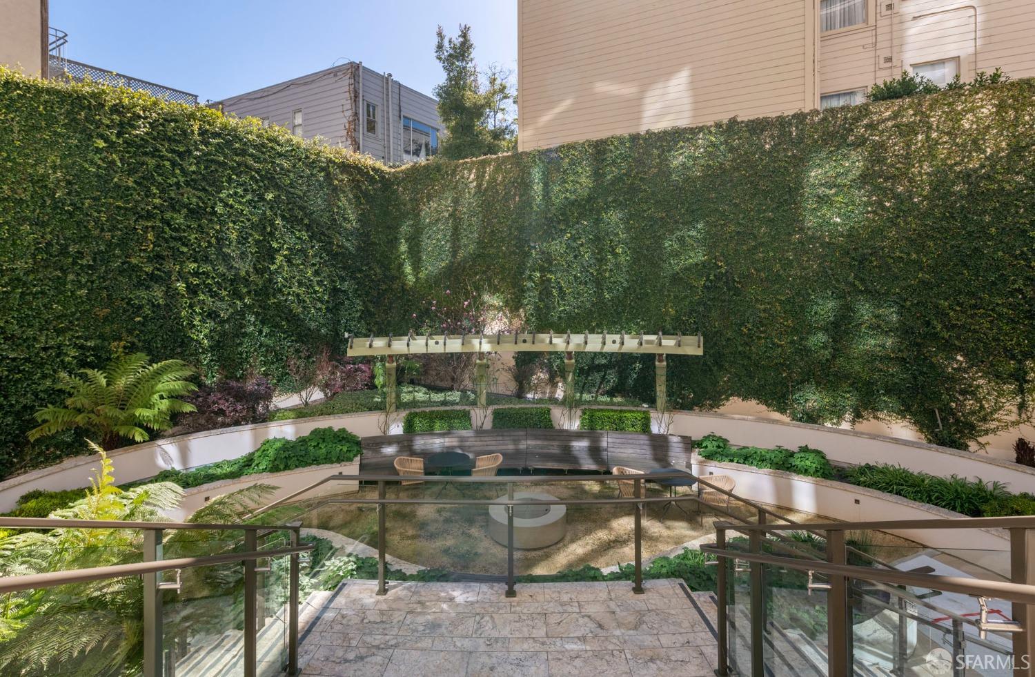 875 California Street # 506