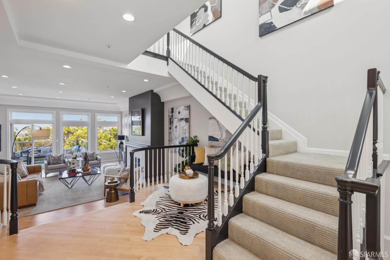 548 Duncan Street # 201