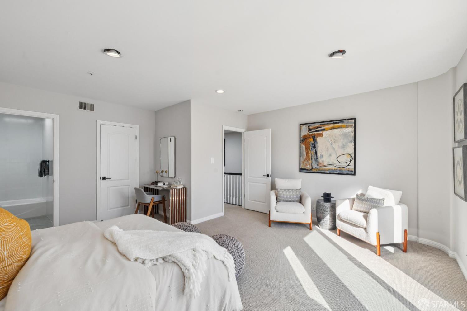 548 Duncan Street # 201