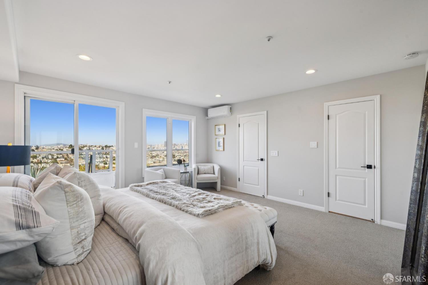 548 Duncan Street # 201