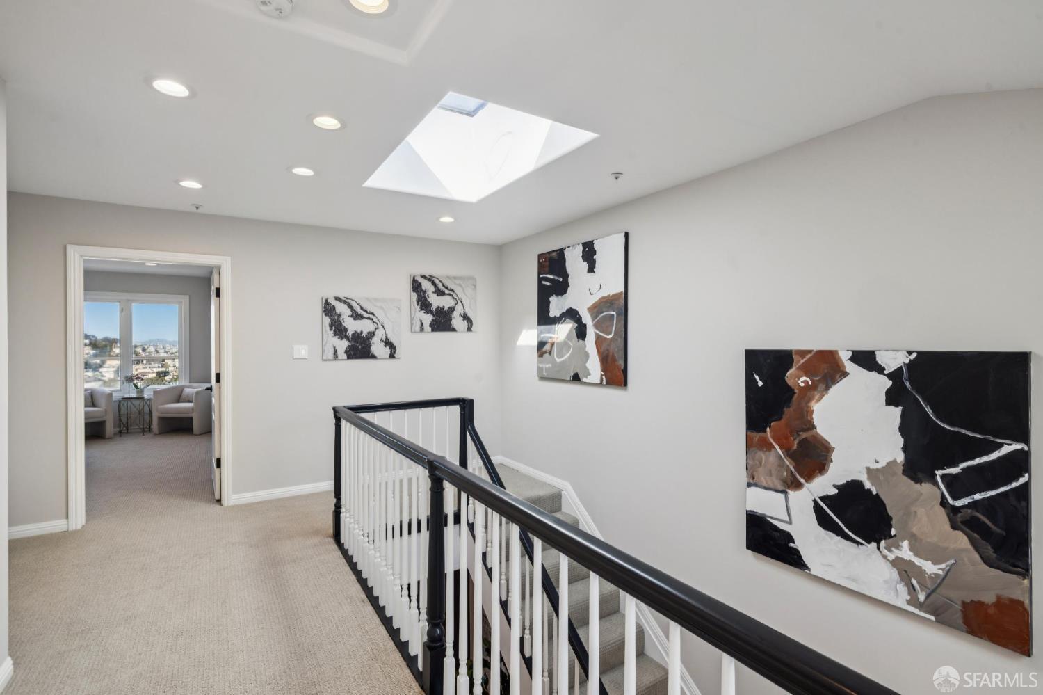 548 Duncan Street # 201